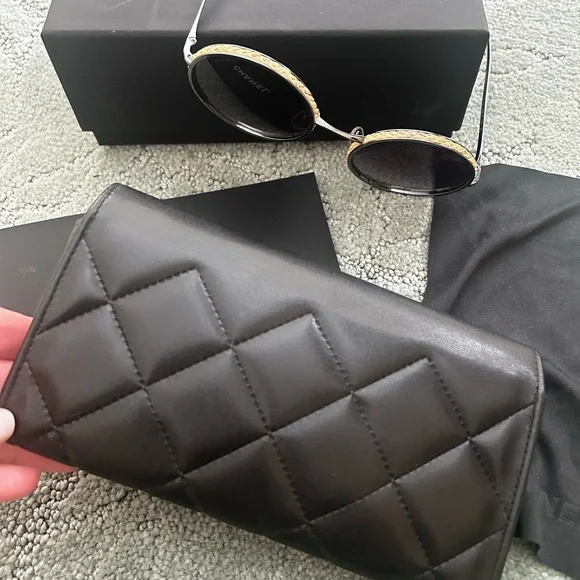 Chanel Black Round Sunglasses - Picture 8 of 9